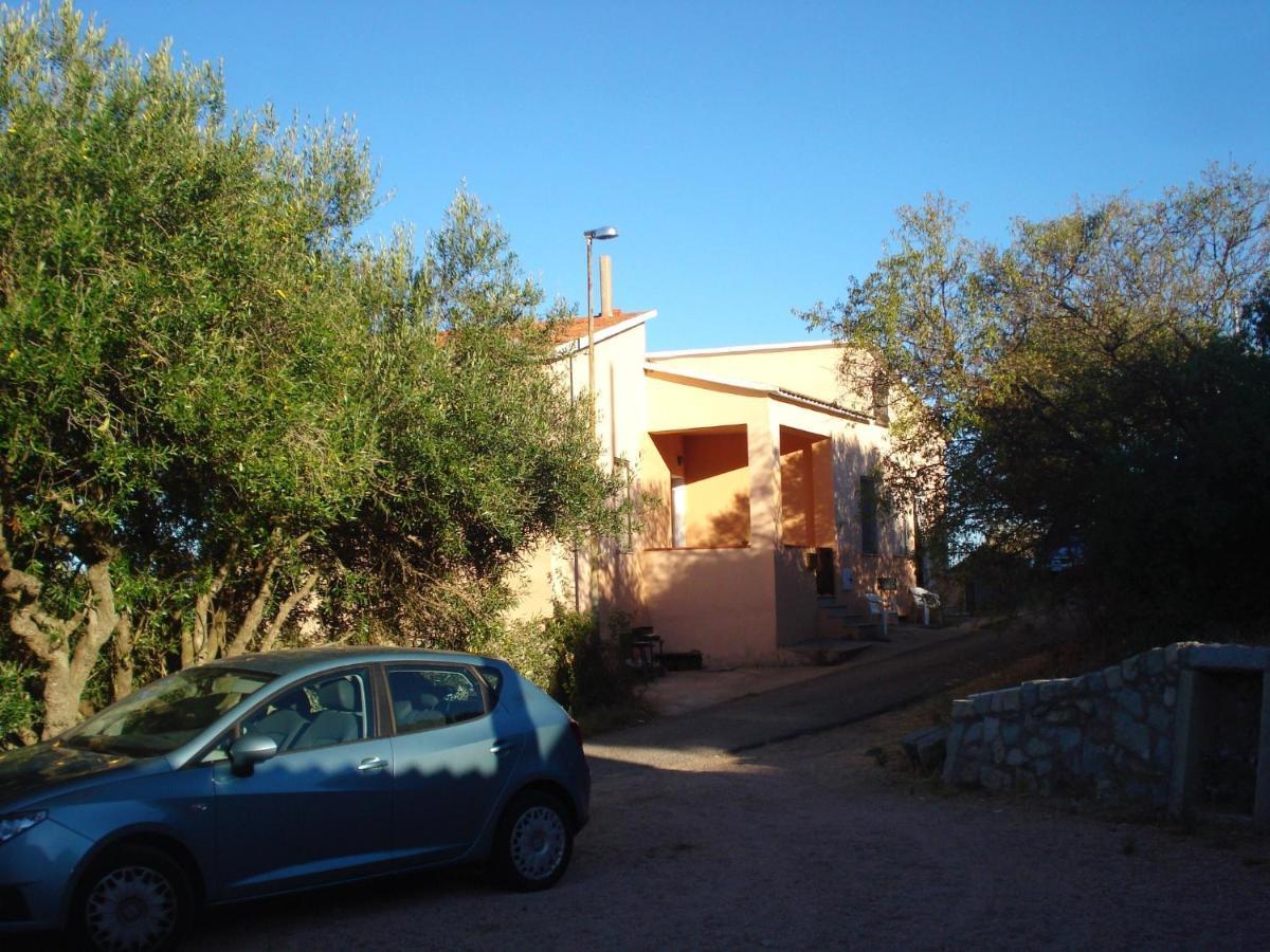 Casa Vacanza Costa Rossa Vista Mare Trinita d'Agultu e Vignola Экстерьер фото