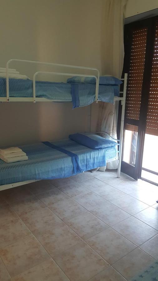 Casa Vacanza Costa Rossa Vista Mare Trinita d'Agultu e Vignola Экстерьер фото